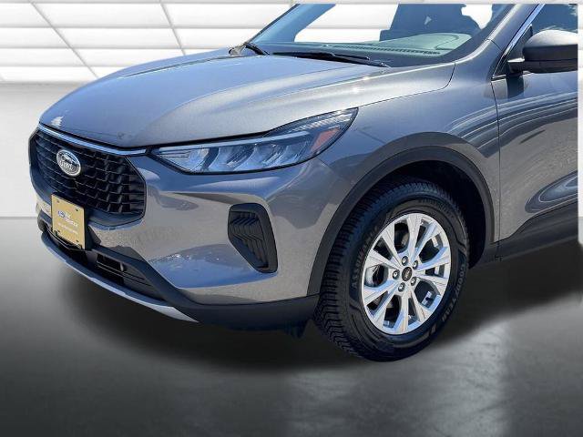Certified 2023 Ford Escape Active AWD/4WD image 22