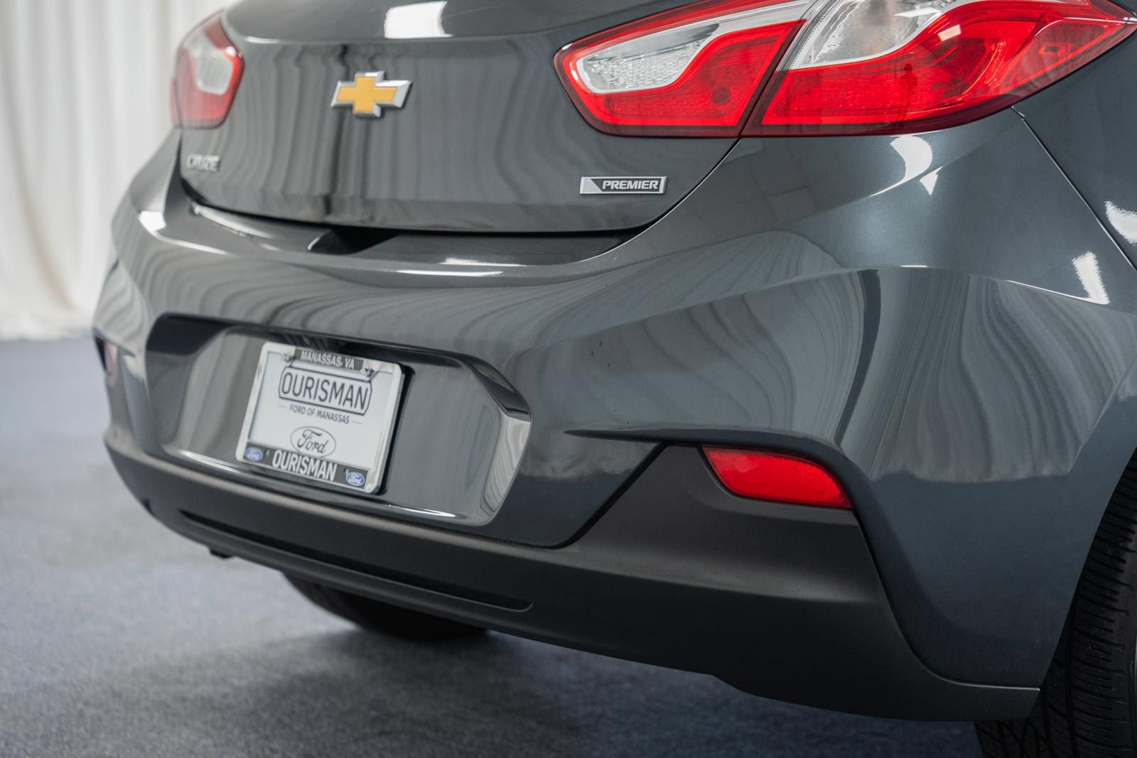 Used 2018 Chevrolet Cruze Premier FWD image 8