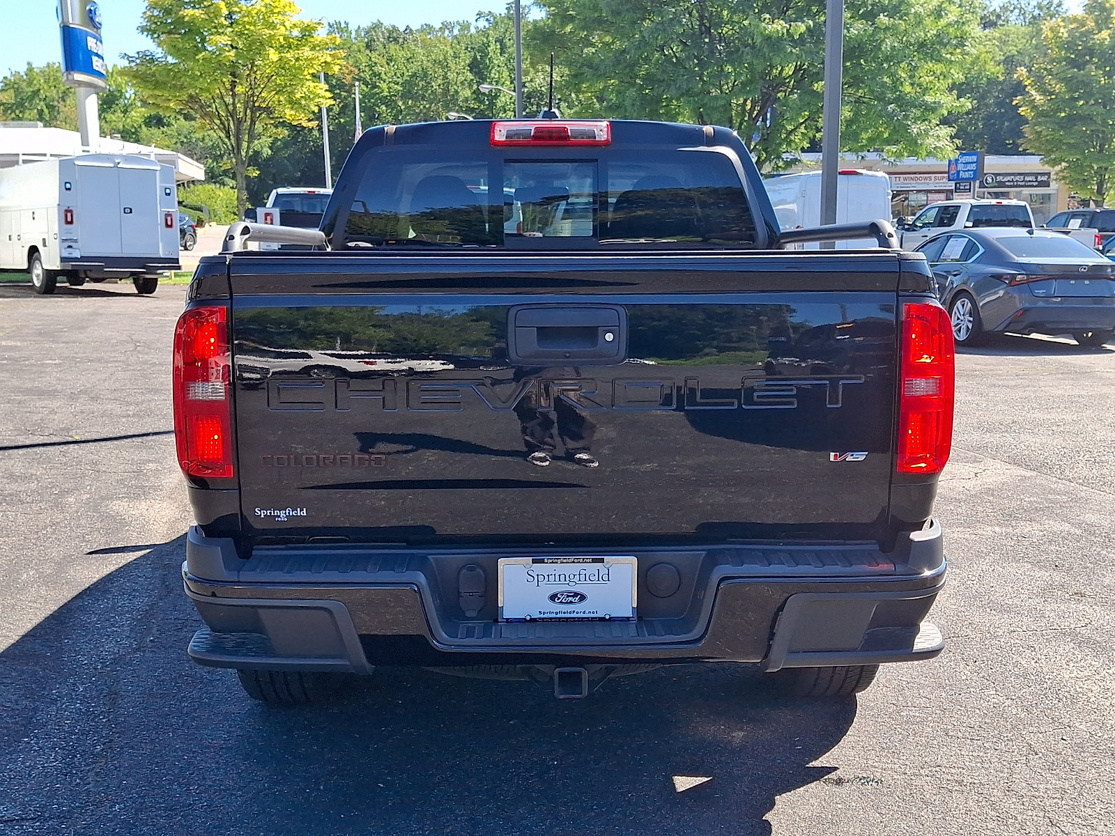 Used 2021 Chevrolet Colorado LT w/ Redline Special Edition AWD/4WD image 5