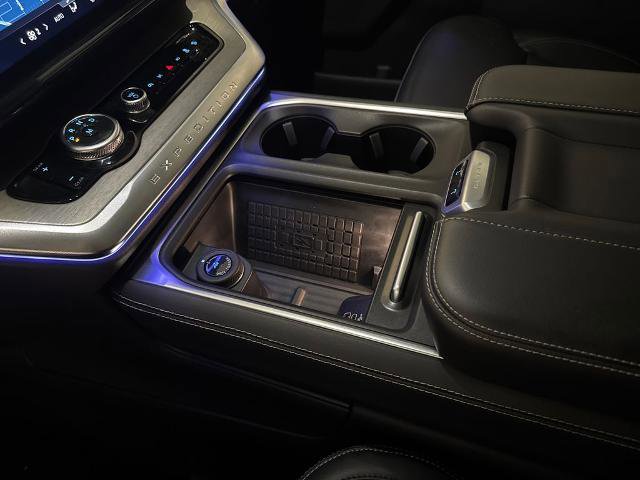 Certified 2025 Ford Expedition Platinum AWD/4WD image 32