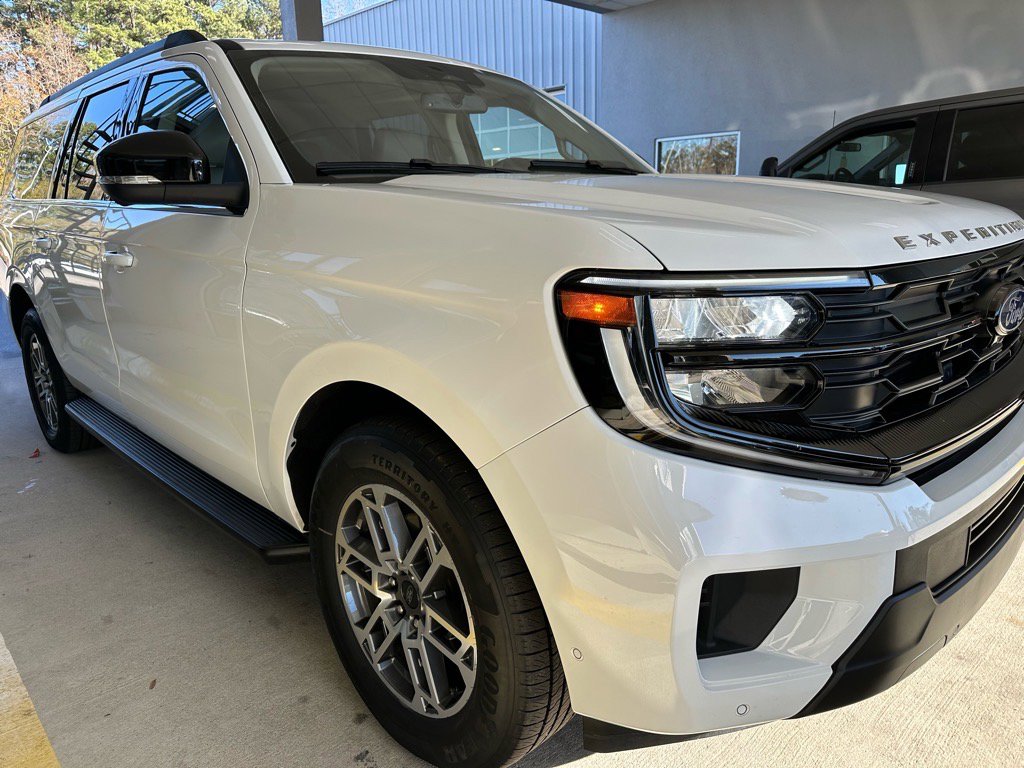 Certified 2025 Ford Expedition Max Active image 7