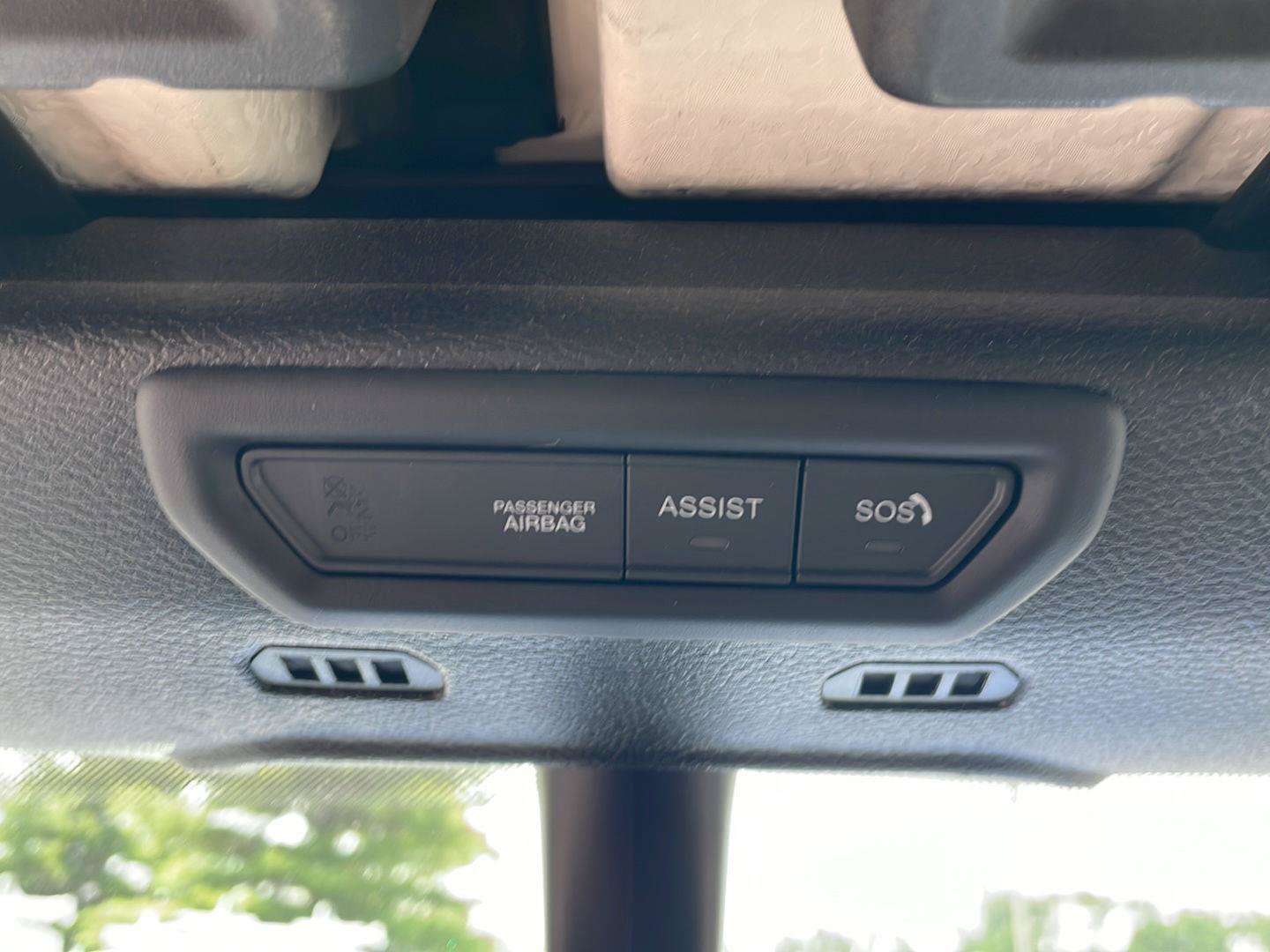 Used 2020 Jeep Wrangler Unlimited Sahara AWD/4WD image 24