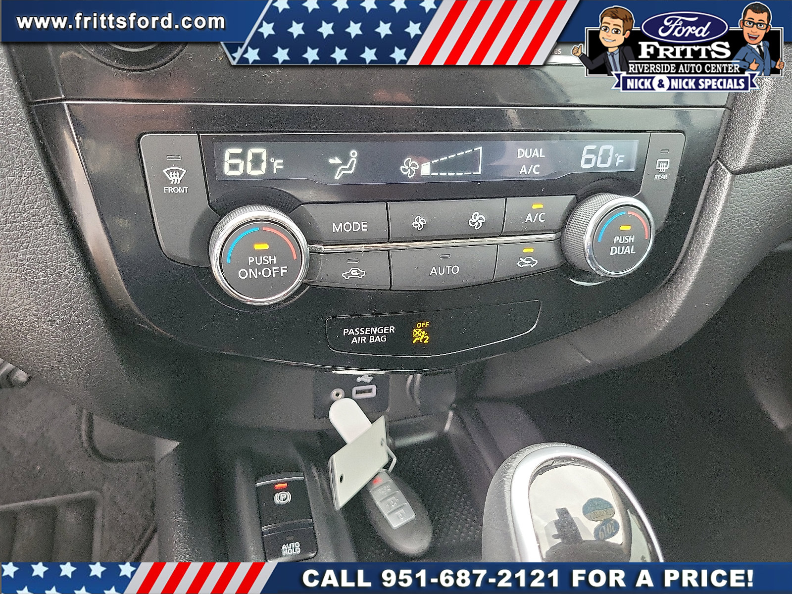 Used 2019 Nissan Rogue SV w/ Premium Package FWD image 9