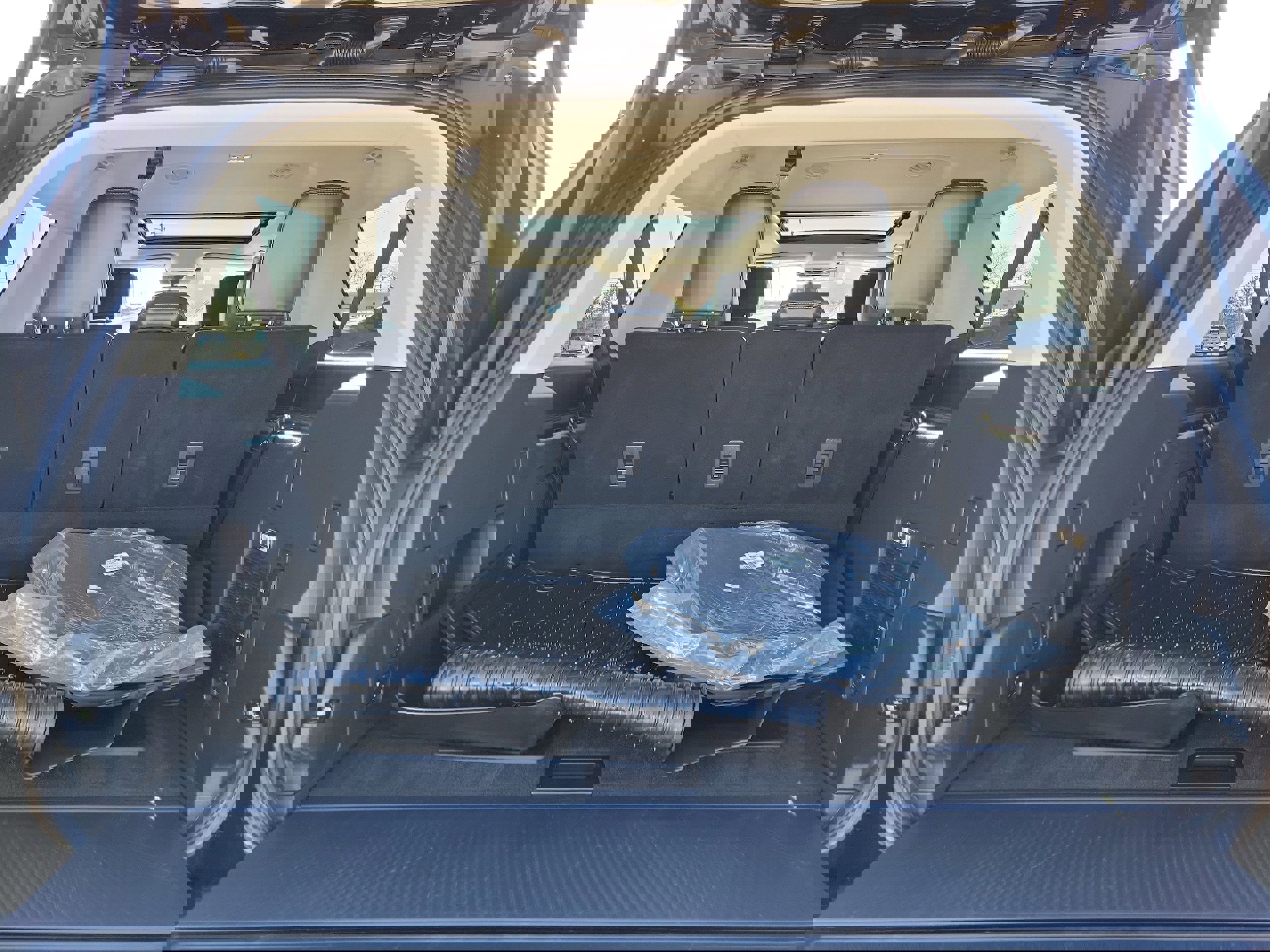 Certified 2025 Ford Expedition Max Platinum image 8