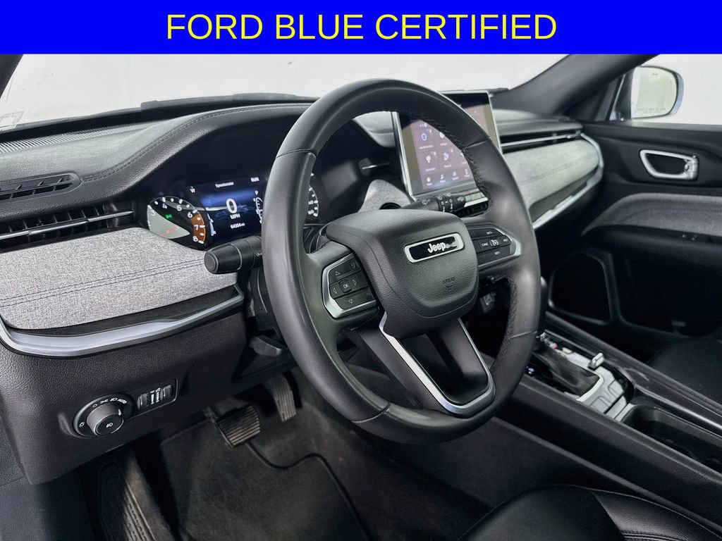 Used 2024 Jeep Compass Latitude AWD/4WD image 12