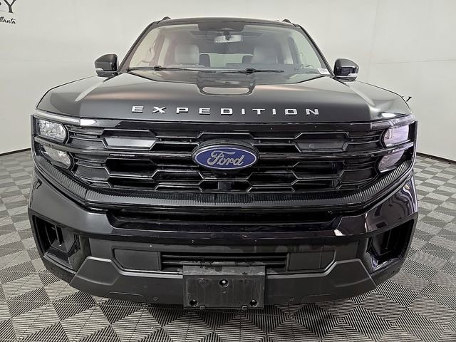 Certified 2025 Ford Expedition Active image 8