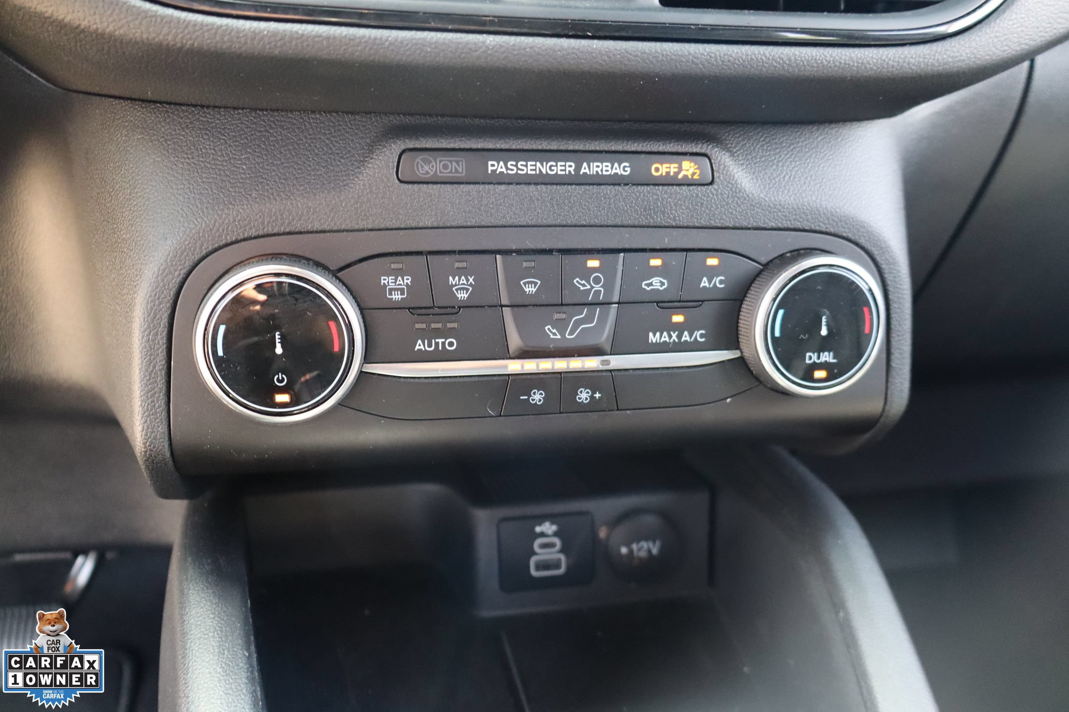 Certified 2025 Ford Escape ST-Line FWD image 19