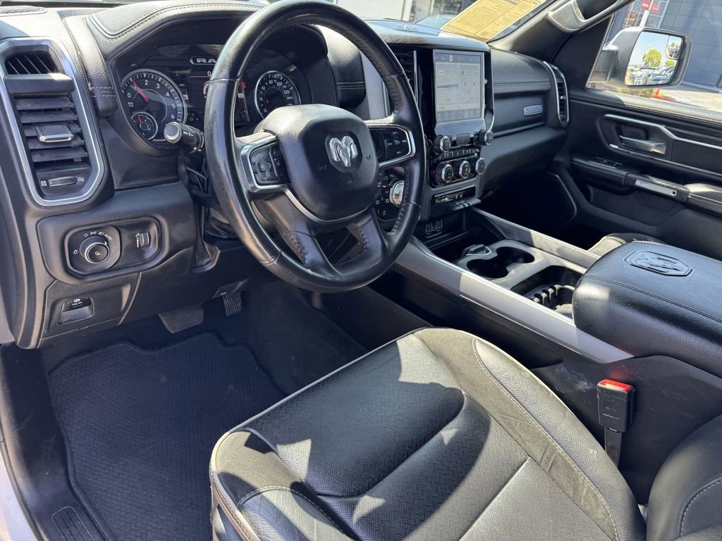 Used 2024 RAM 1500 Laramie AWD/4WD image 16