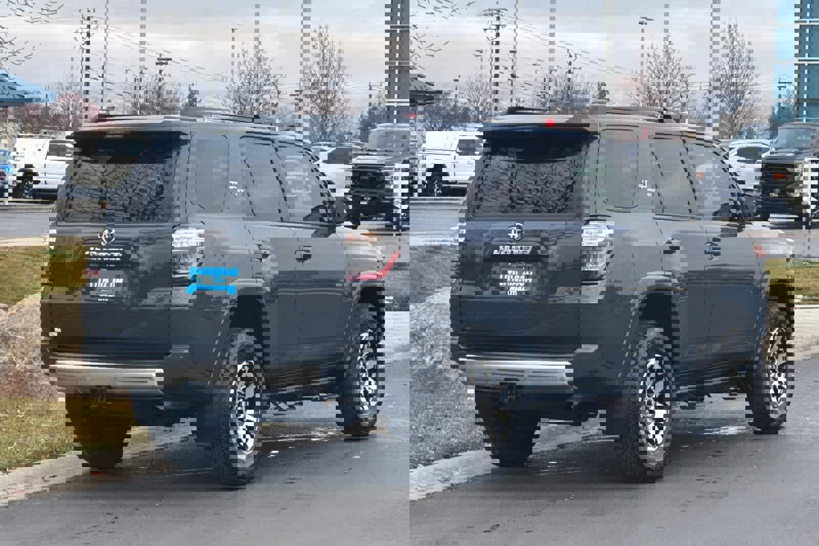 Used 2024 Toyota 4Runner TRD Off-Road Premium image 5