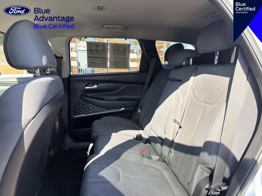 Used 2019 Hyundai Santa Fe SEL FWD image 17