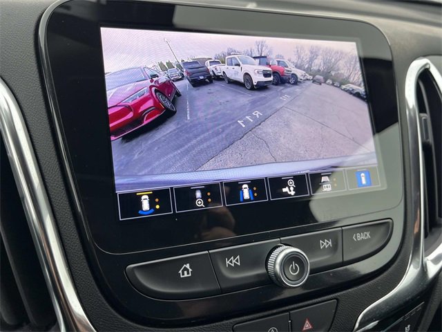 Used 2024 Chevrolet Equinox Premier image 39