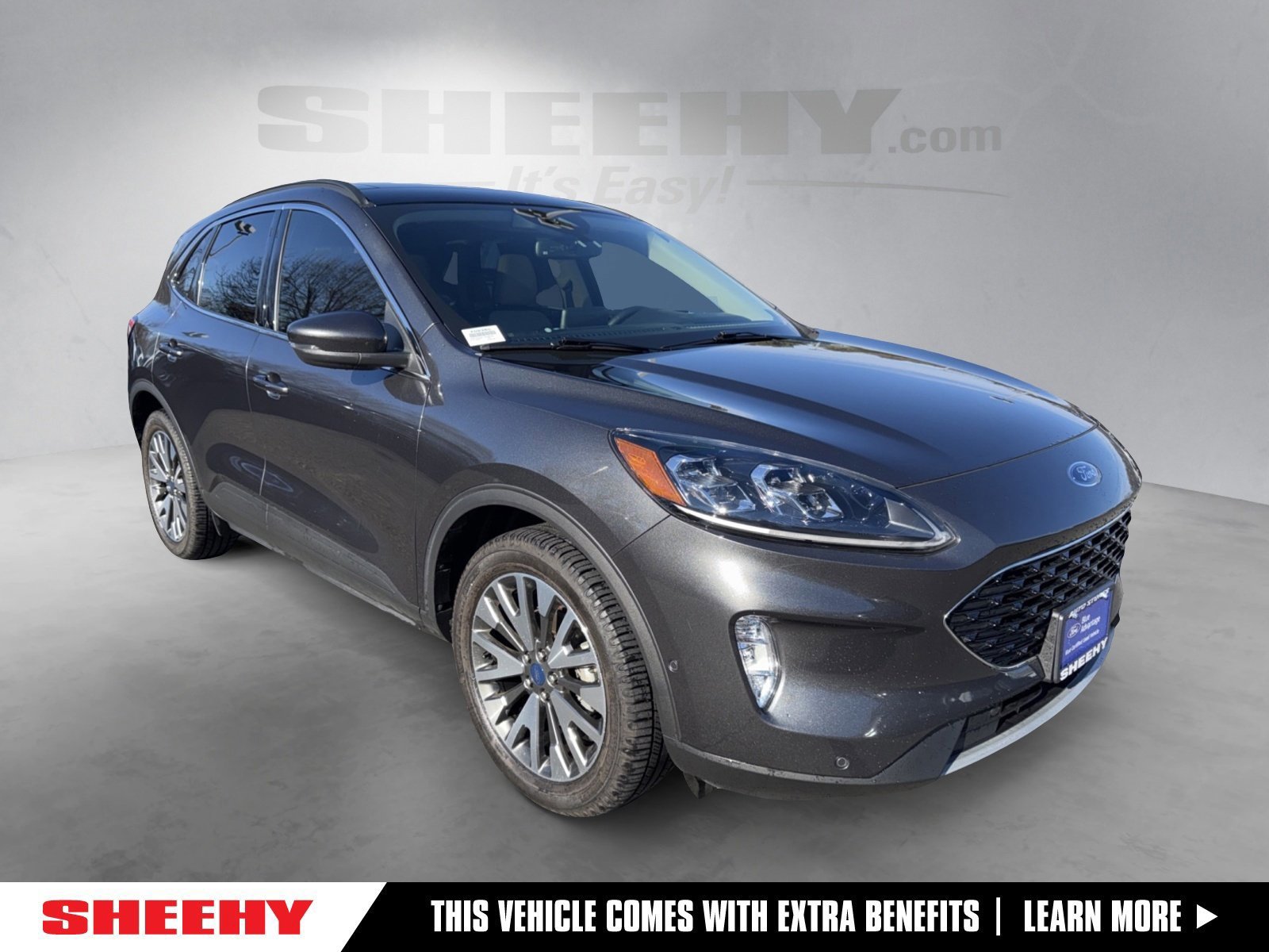 Certified 2020 Ford Escape Titanium w/ Titanium Premium Package 2.0 image 7