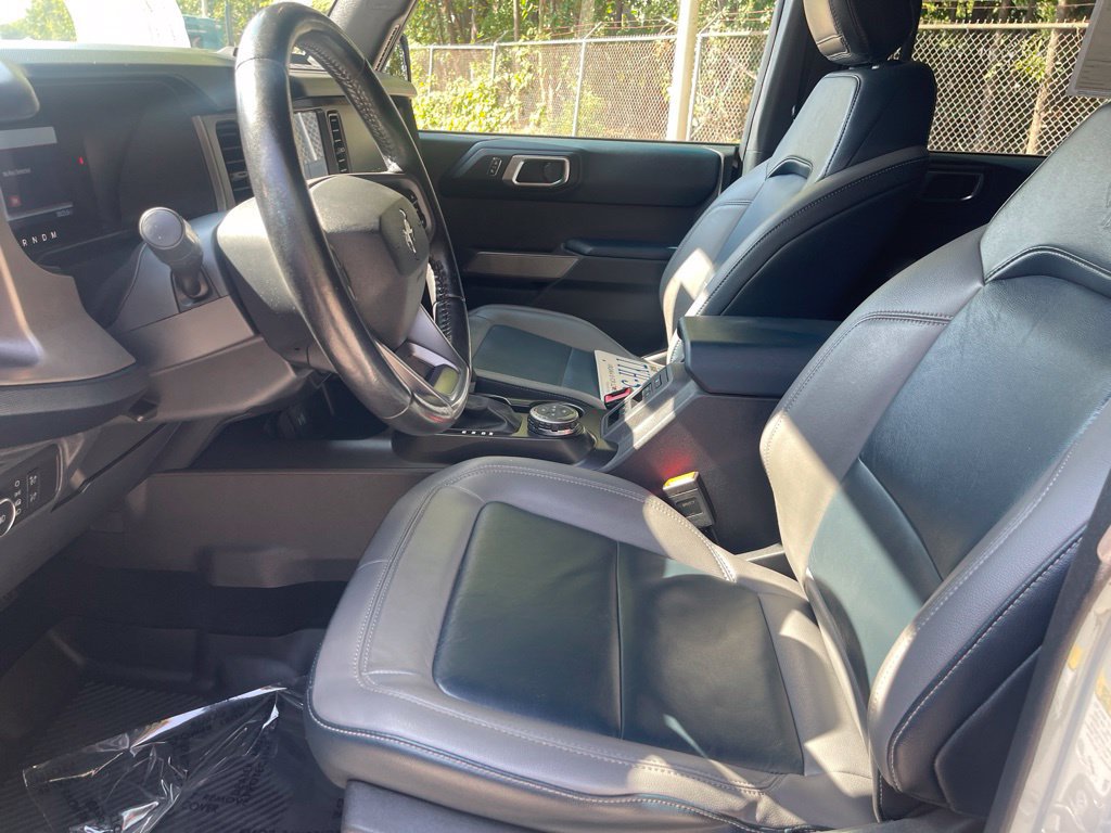 Certified 2022 Ford Bronco Outer Banks w/ Sasquatch Package AWD/4WD image 16
