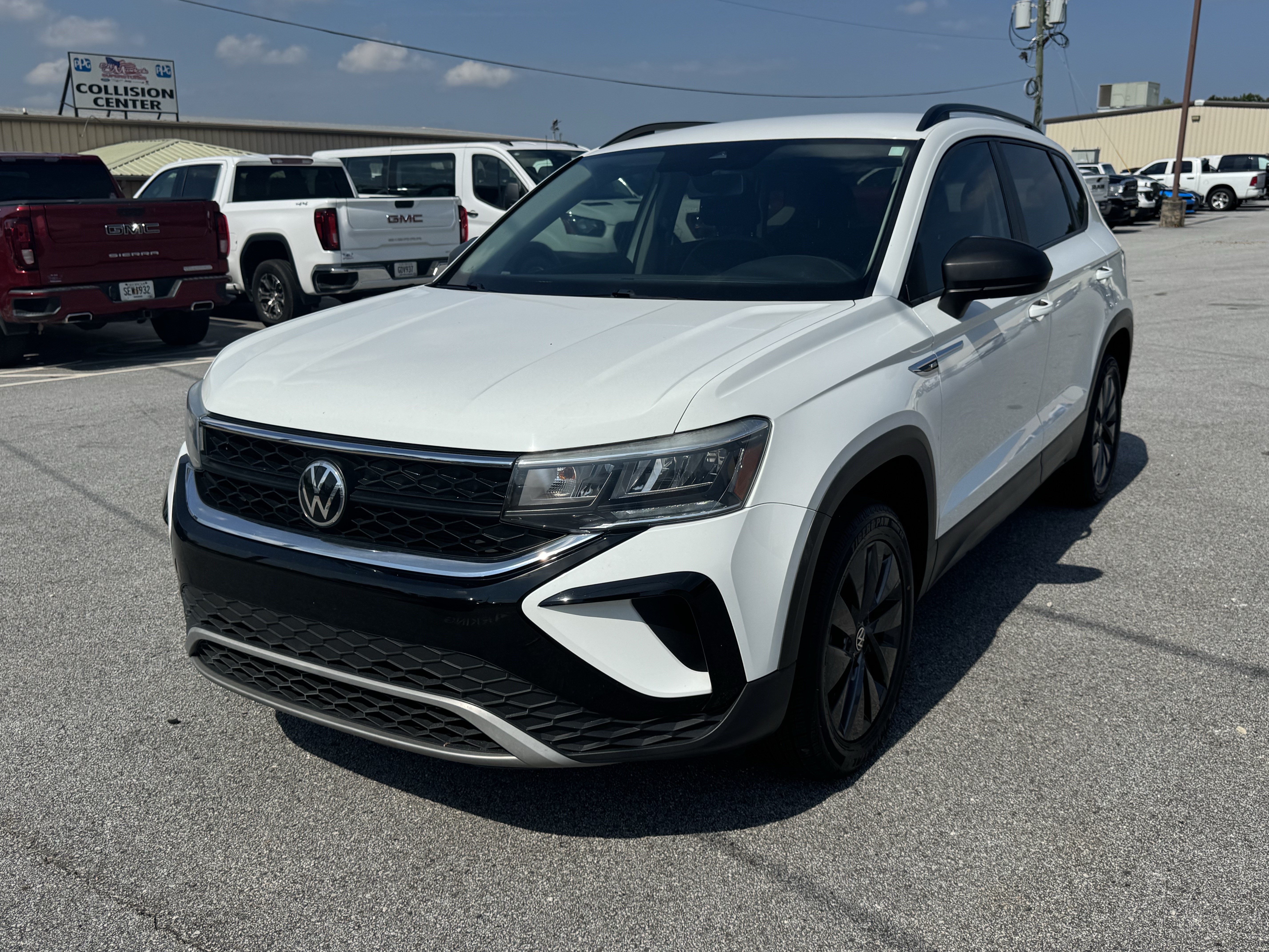 Used 2022 Volkswagen Taos S w/ IQ Drive S Package FWD image 2
