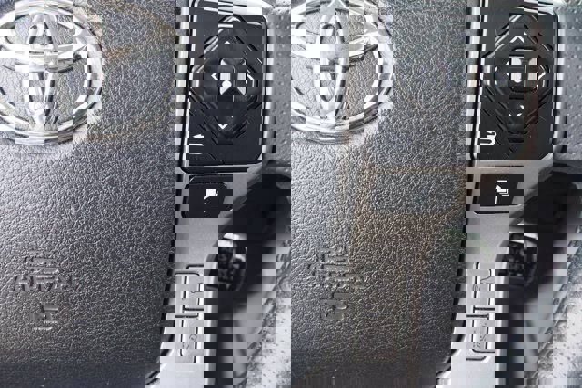 Used 2020 Toyota 4Runner SR5 Premium w/ Moonroof Package image 24