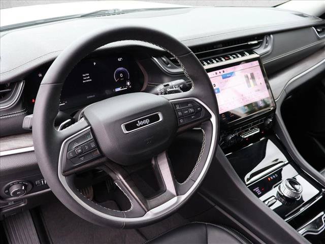Used 2023 Jeep Grand Cherokee Limited AWD/4WD image 14