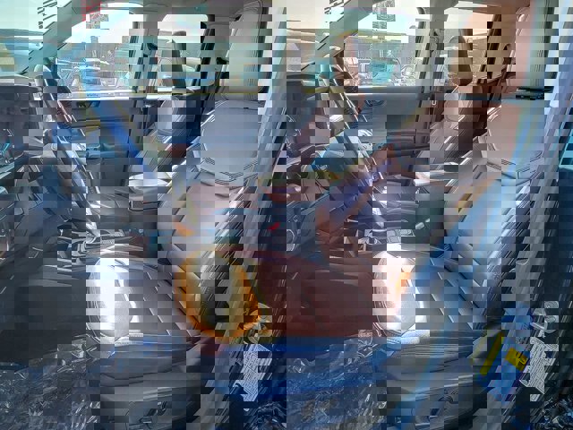 Certified 2022 Ford Maverick Lariat w/ Lariat Luxury Package image 13