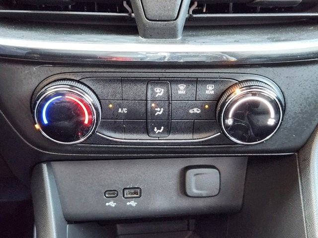 Used 2025 Buick Encore GX Preferred image 17