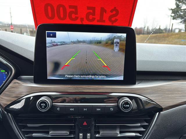 Certified 2020 Ford Escape Titanium w/ Titanium Premium Package 2.0 image 23