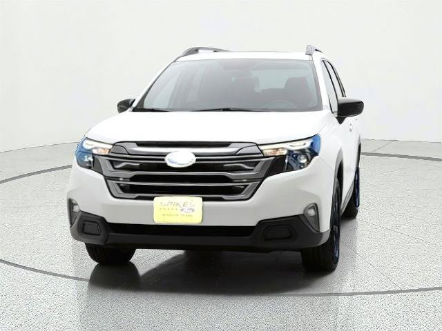 Used 2025 Subaru Forester Premium AWD/4WD image 3