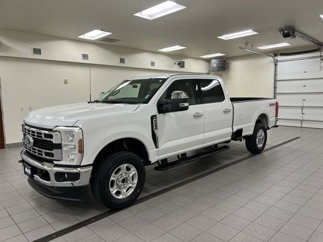 Certified 2026 Ford F250 XLT w/ FX4 Off-Road Package AWD/4WD image 4