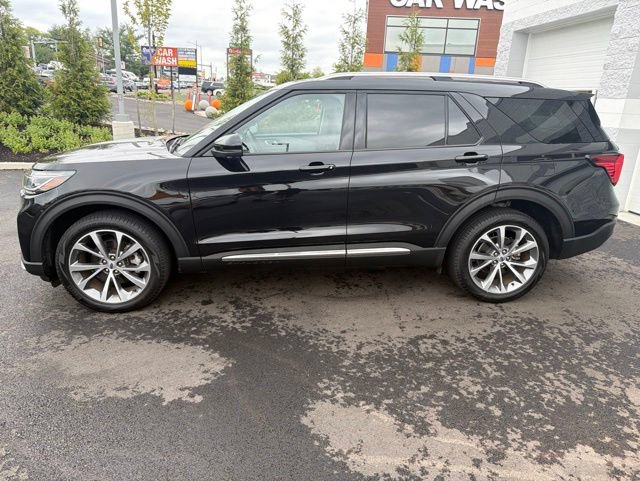 Certified 2025 Ford Explorer Platinum w/ Ultimate Package AWD/4WD image 3