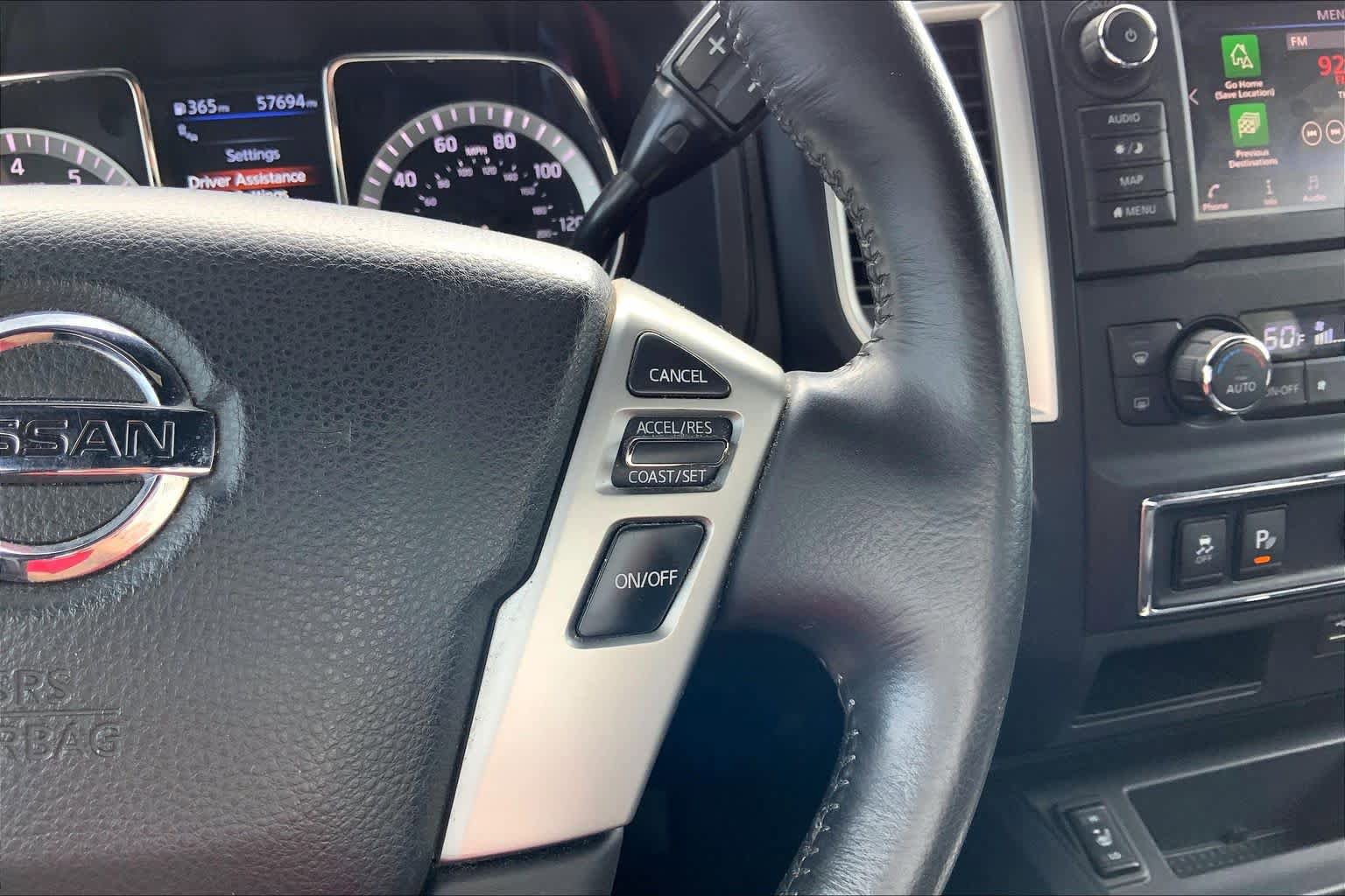 Used 2019 Nissan Titan SV w/ SV Convenience Package RWD image 24