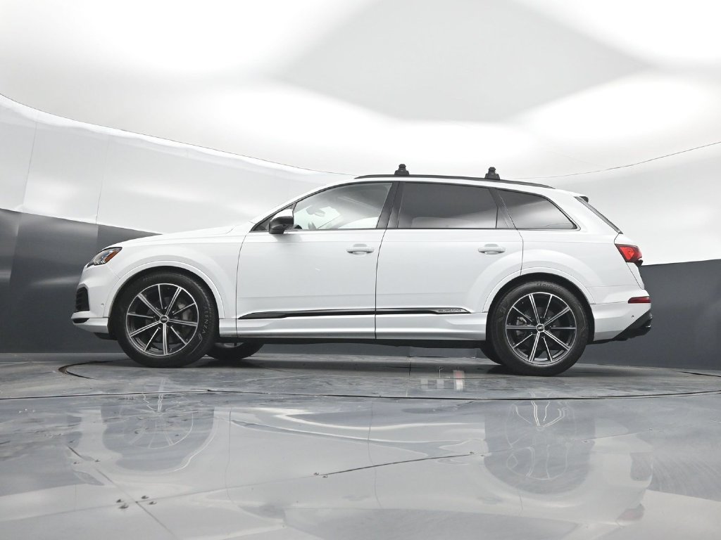 Used 2021 Audi Q7 3.0T Prestige w/ Prestige Package AWD/4WD image 48