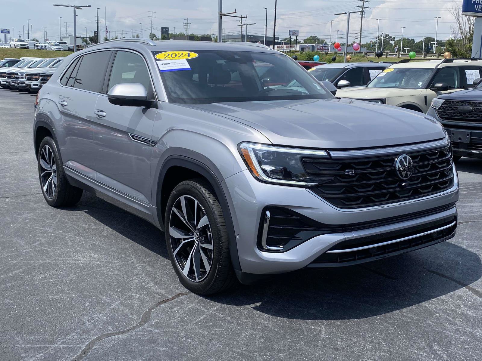 Used 2024 Volkswagen Atlas Cross Sport SEL Premium R-Line AWD/4WD image 1