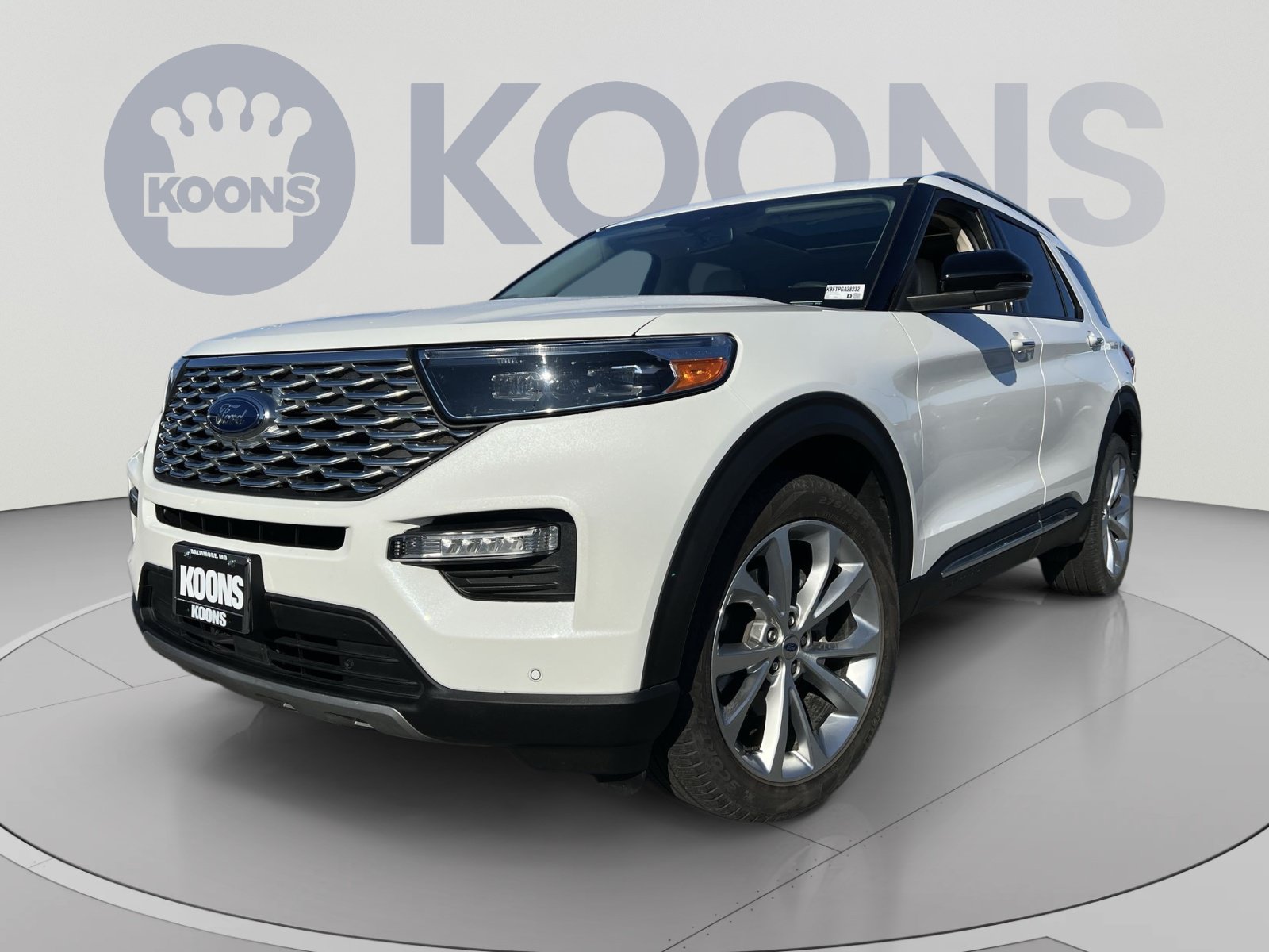 Certified 2023 Ford Explorer Platinum w/ Technology Package AWD/4WD image 1