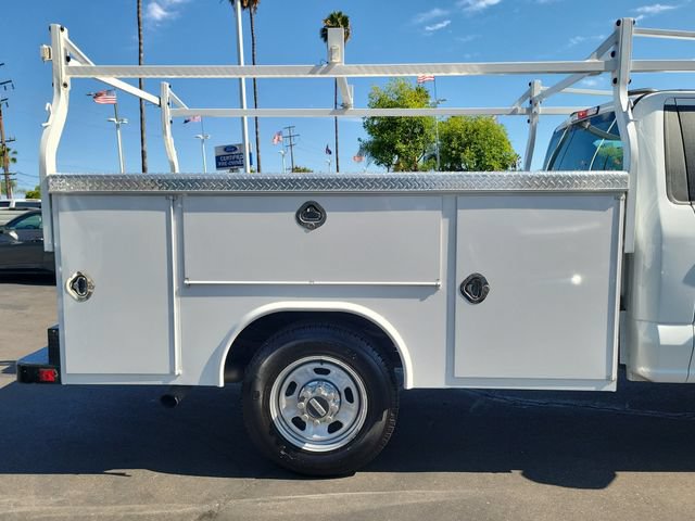 Certified 2024 Ford F350 XL w/ XL Chrome Package RWD image 19