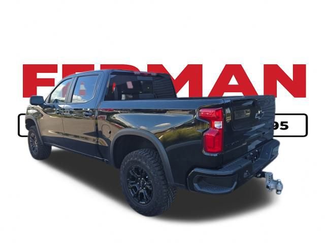 Used 2025 Chevrolet Silverado 1500 ZR2 w/ Technology Package image 3