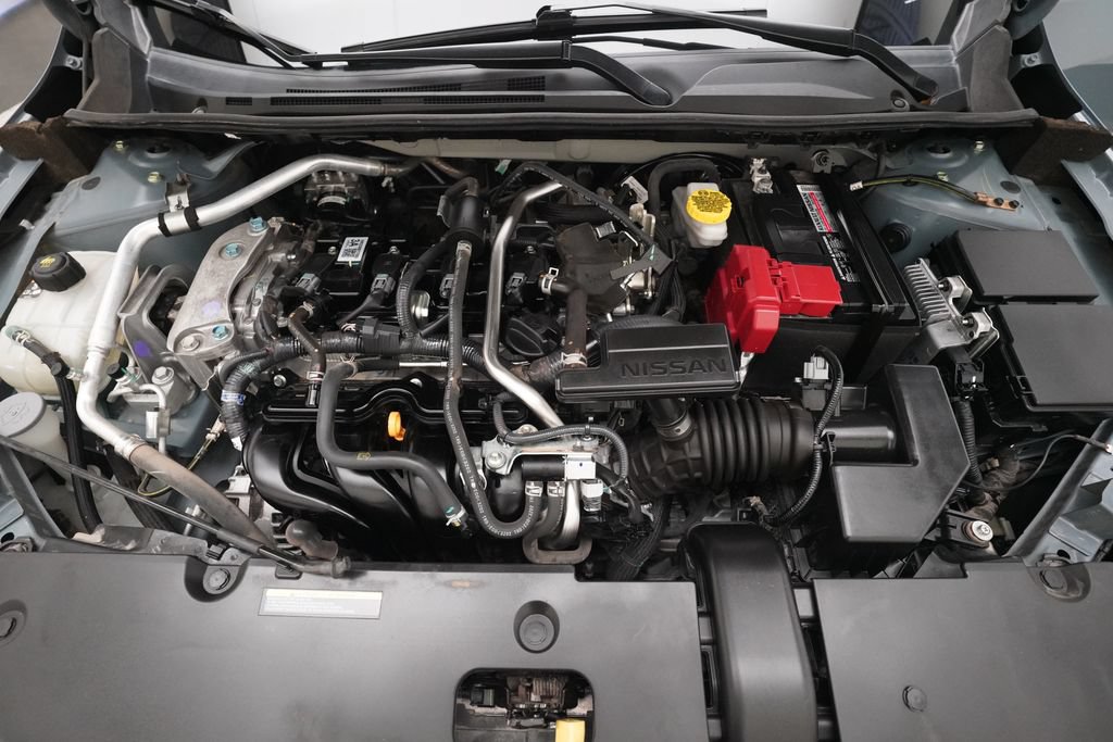 Used 2025 Nissan Sentra SV FWD image 3