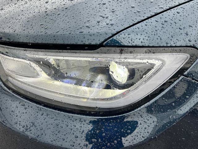 Used 2025 Chrysler Pacifica Select FWD image 10