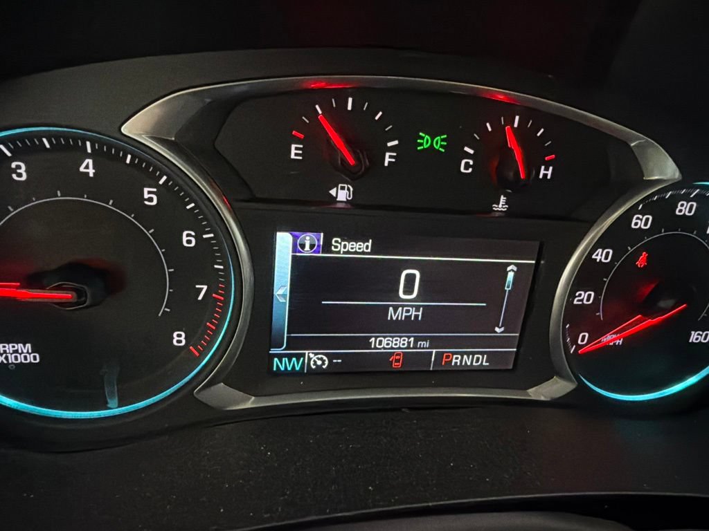 Used 2019 Chevrolet Traverse LT FWD image 3