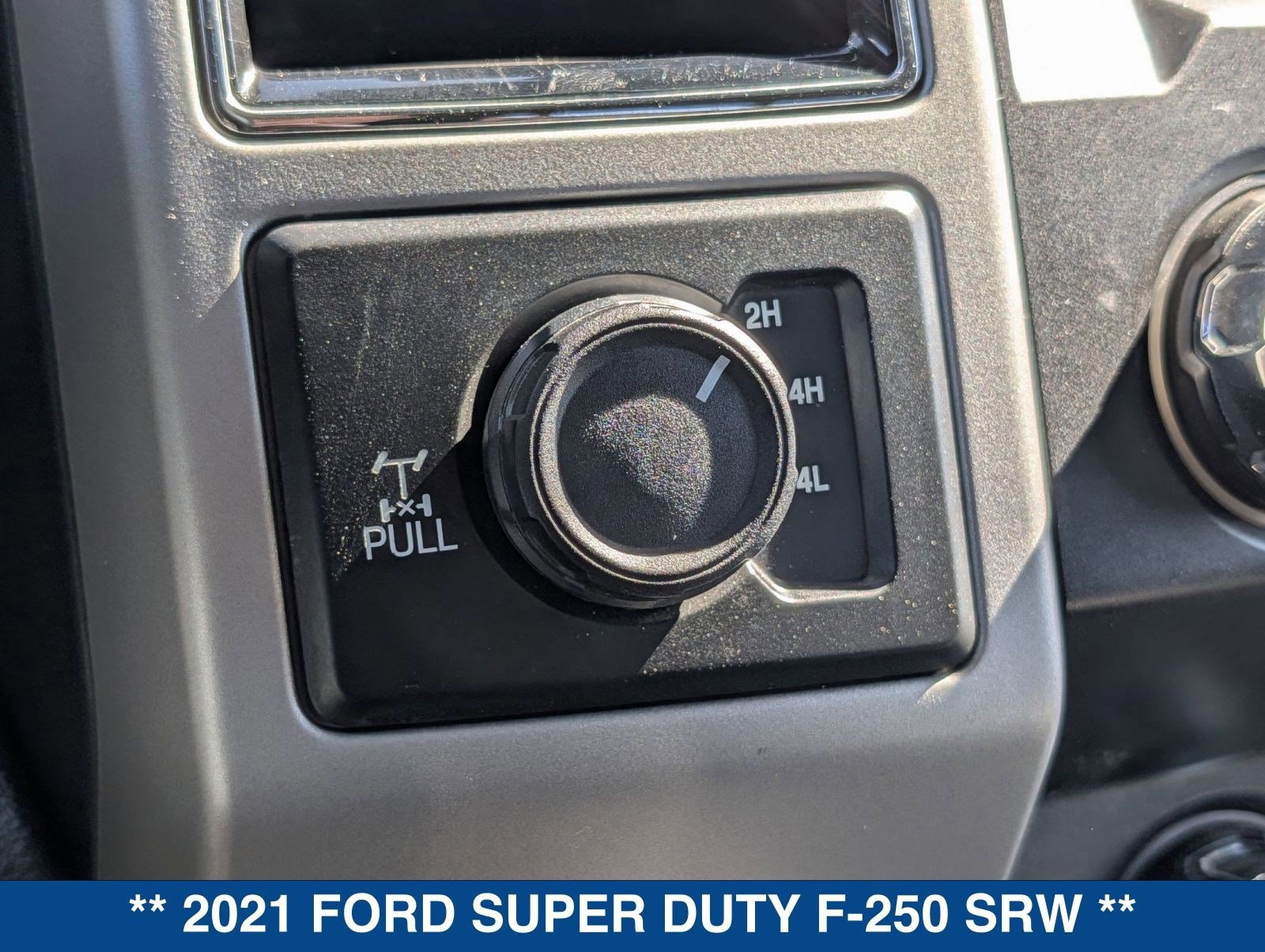 Certified 2021 Ford F250 Lariat w/ Lariat Value Package image 34