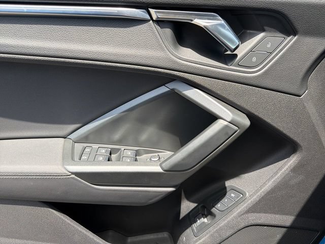 Used 2022 Audi Q3 2.0T Premium Plus AWD/4WD image 21