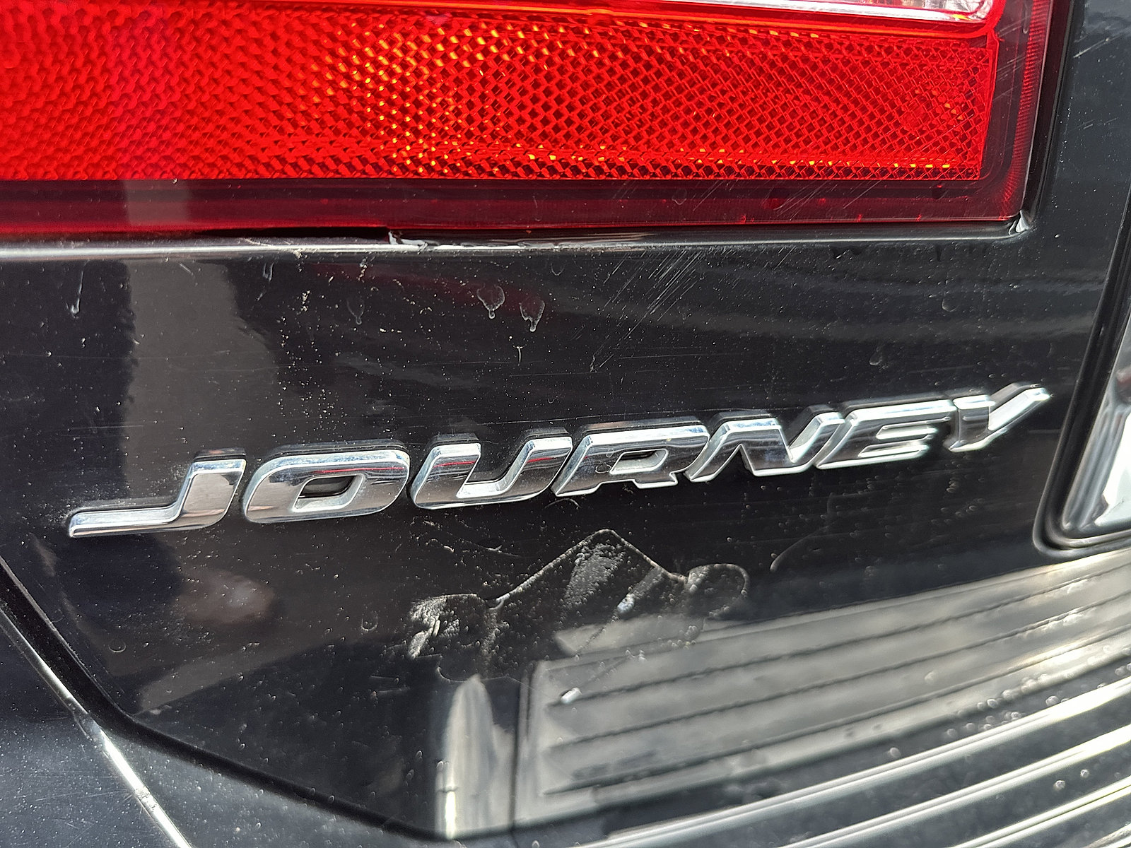 Used 2018 Dodge Journey SE w/ Blacktop Package FWD image 9