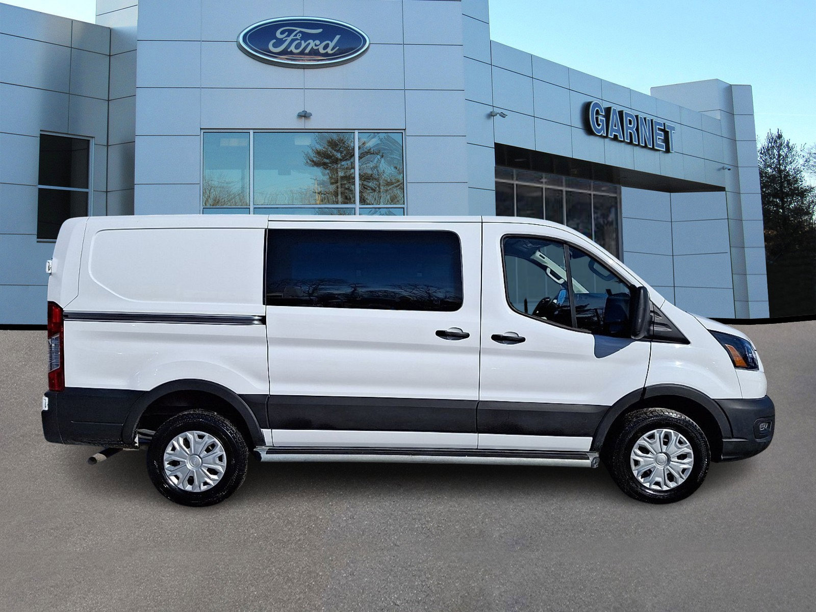 Certified 2024 Ford Transit 250 Base w/ Exterior Upgrade Package image 5