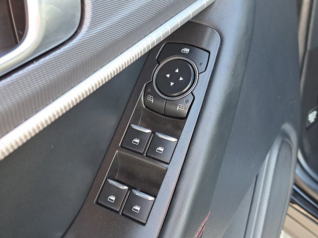 Certified 2025 Ford Explorer ST-Line image 24