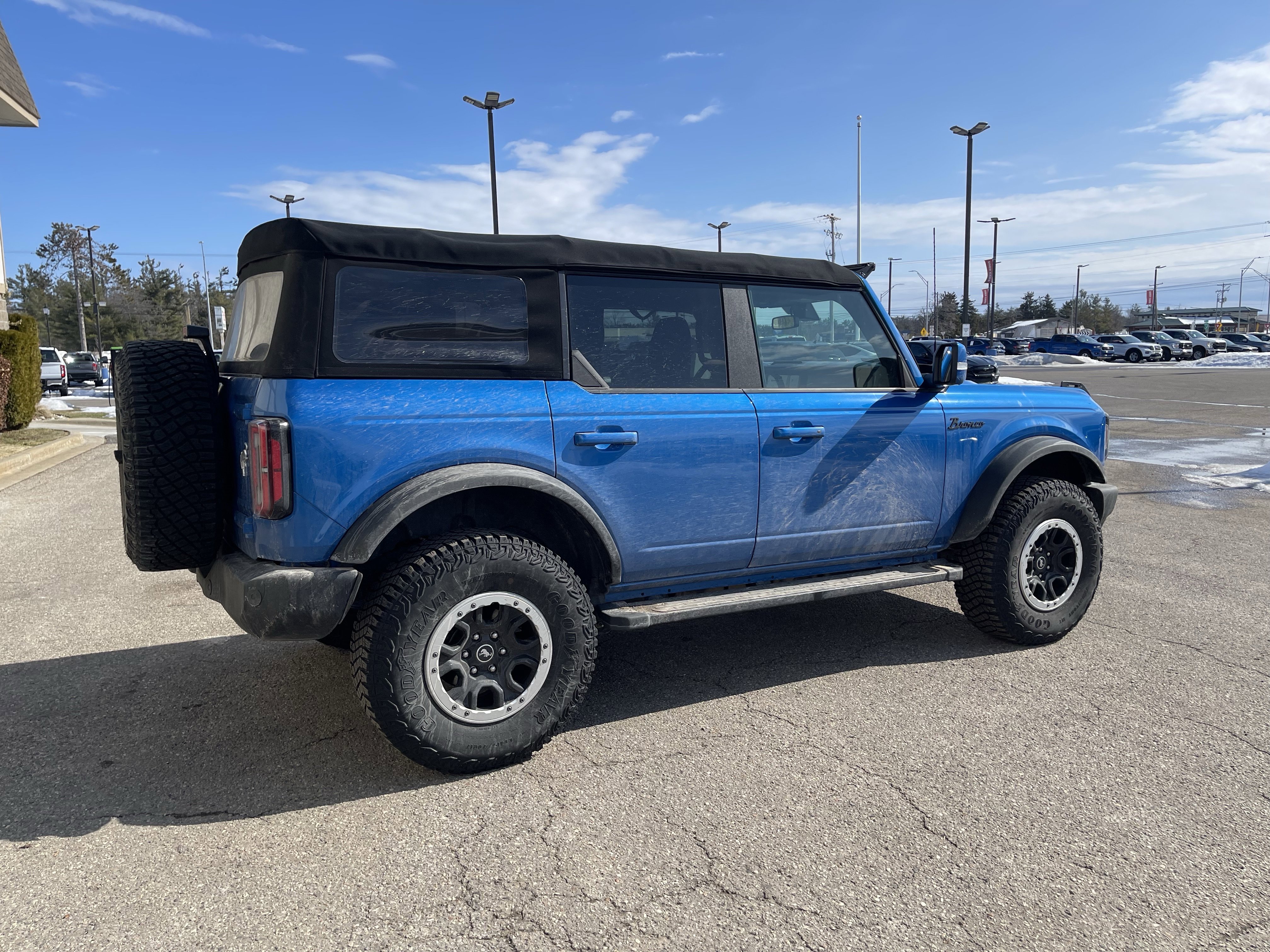 Certified 2022 Ford Bronco Outer Banks w/ Sasquatch Package image 4
