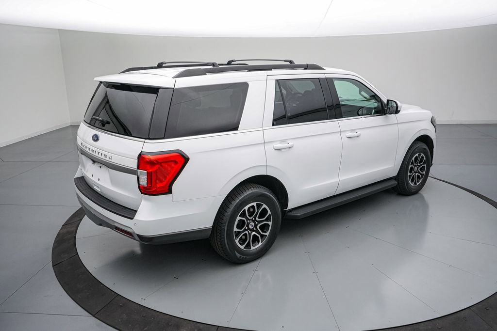 Certified 2024 Ford Expedition XLT AWD/4WD image 4