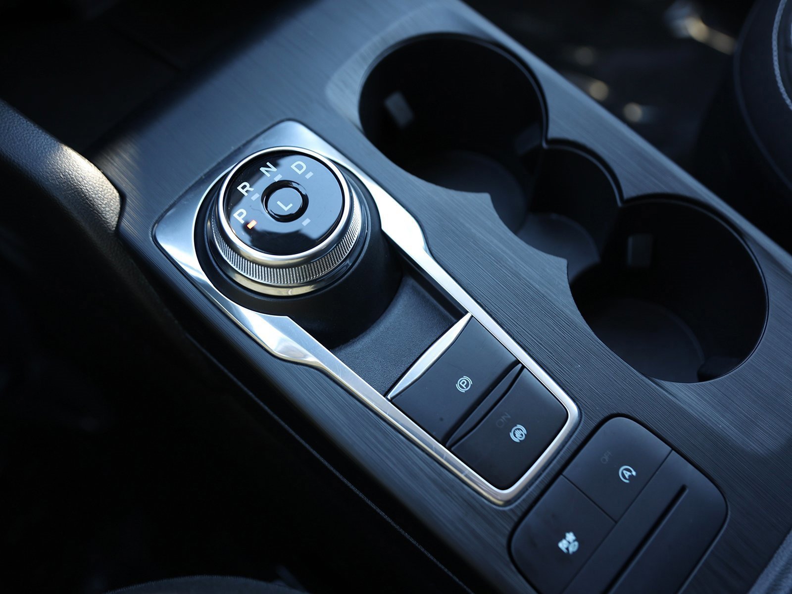 Certified 2025 Ford Escape Active image 31