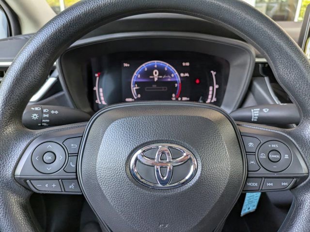 Used 2026 Toyota Corolla LE FWD image 22