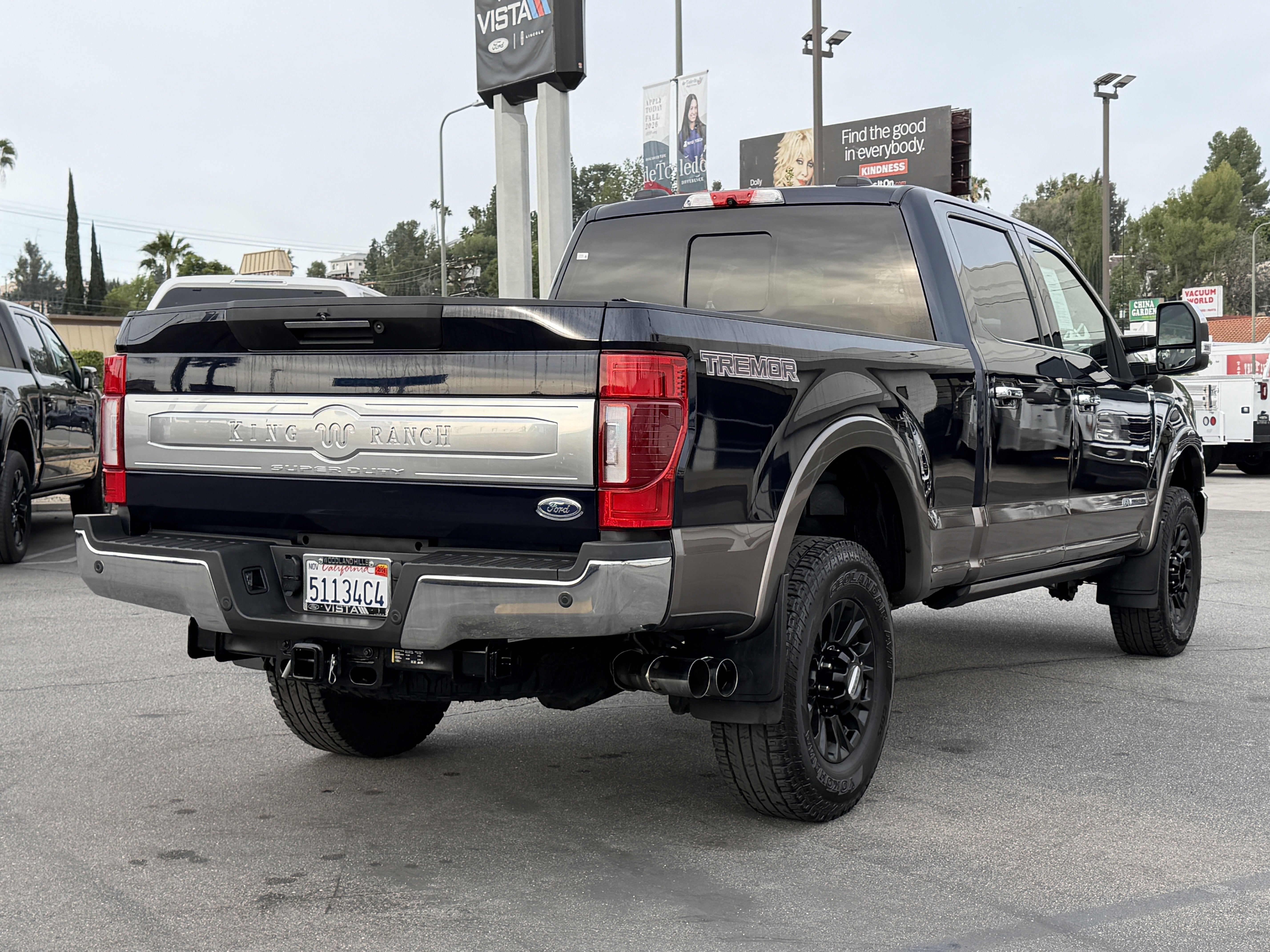 Certified 2022 Ford F350 King Ranch w/ Tremor Off-Road Package AWD/4WD image 5