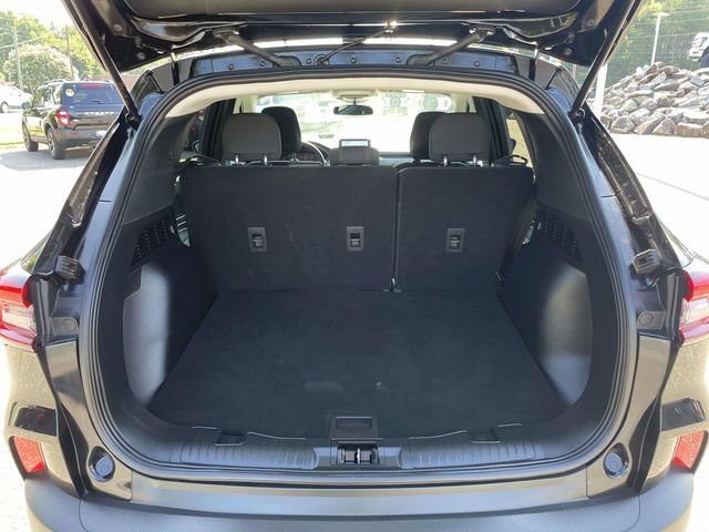 Certified 2025 Ford Escape Active FWD image 9