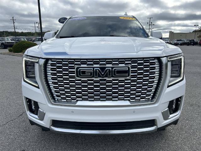 Used 2023 GMC Yukon XL Denali w/ LPO, Floor Liner Package AWD/4WD image 9