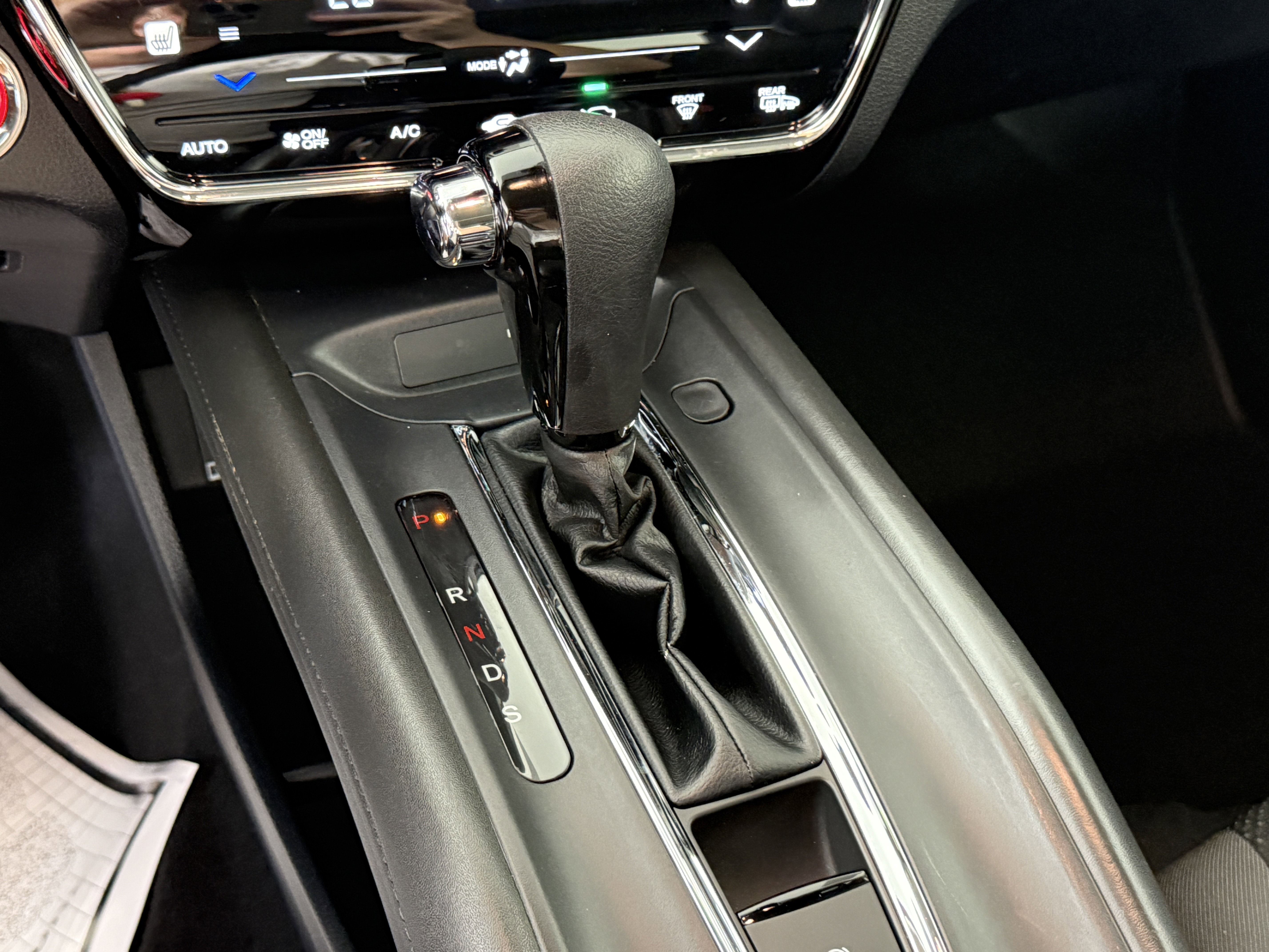 Used 2021 Honda HR-V EX image 23