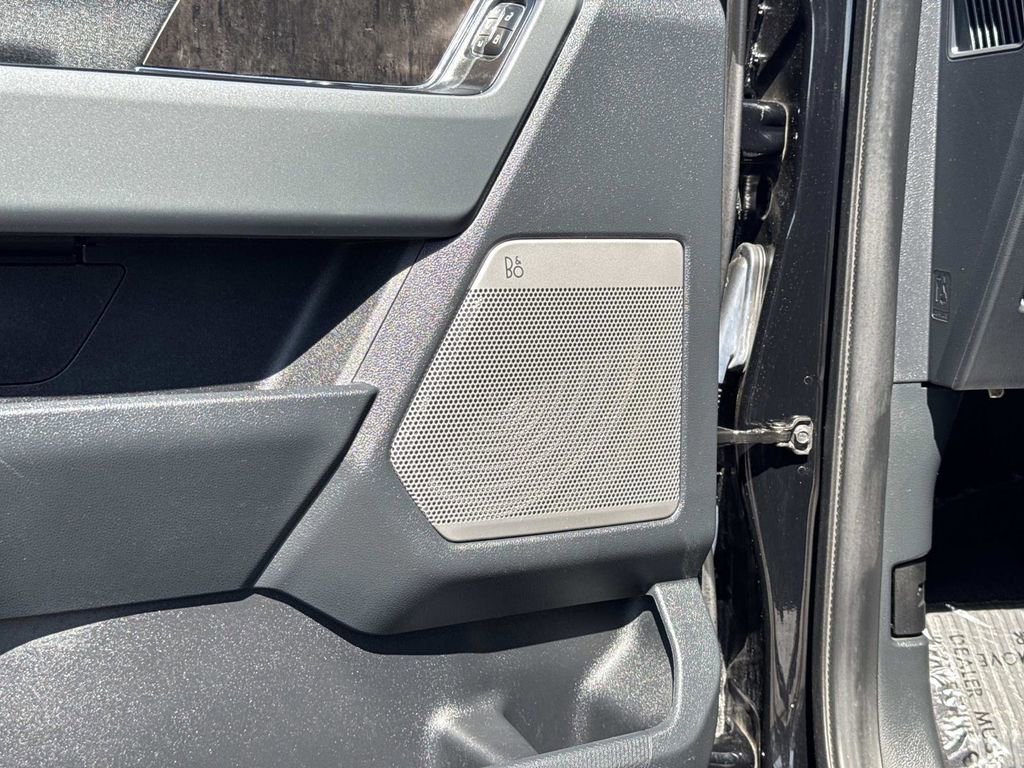 Certified 2023 Ford F150 Lariat w/ Equipment Group 502A High image 20