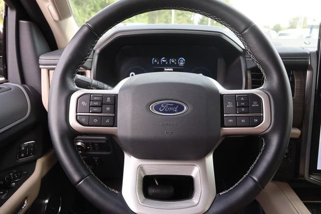 Certified 2022 Ford Expedition Limited AWD/4WD image 14